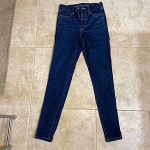 American Eagle Curvy Super Hi-Rise Jegging- Dark Wash Size 6L